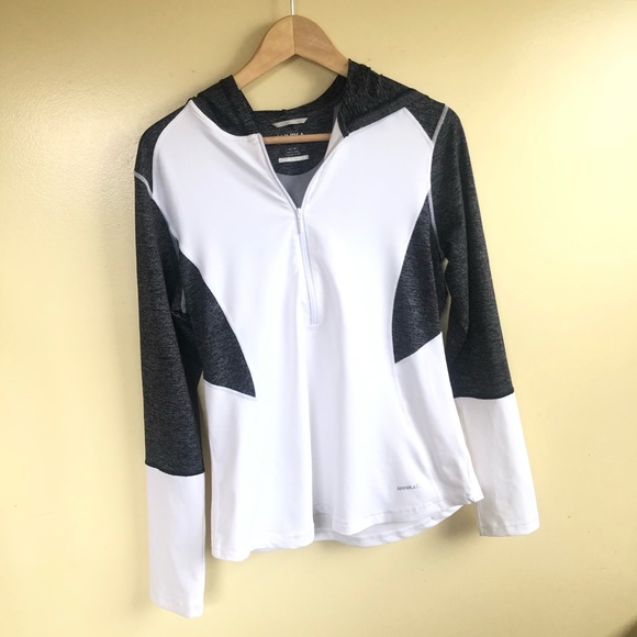 Cutter & Buck Tops - C&B Annika sport shell